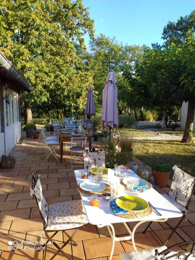 La Frejade Bed & Breakfast Lisle-sur-Tarn Exterior photo