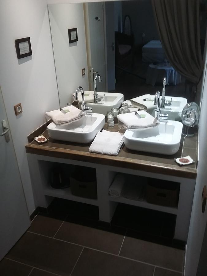 La Frejade Bed & Breakfast Lisle-sur-Tarn Exterior photo